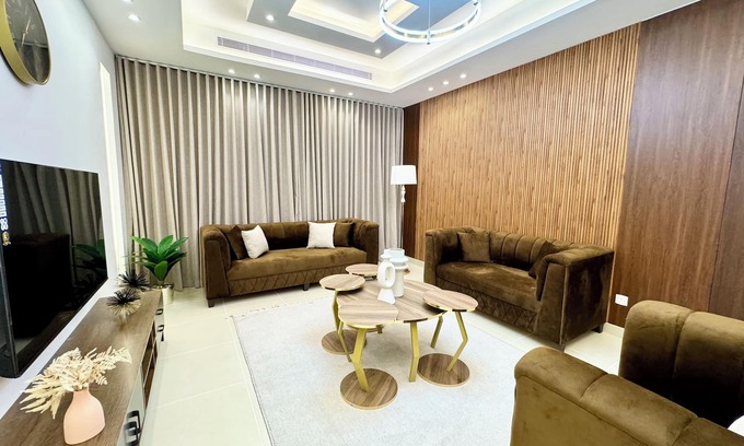 Mecca Apartamento | Makkah Modern Luxurious Apartment Near Haram With Living and Full Kitchen