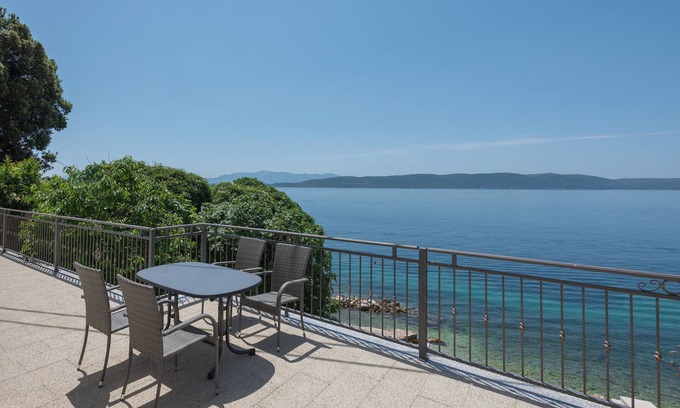 Zivogosce Casa | Mala Duba Apartment Mladen