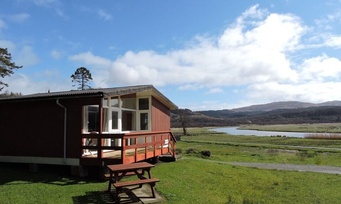 Lochgilphead Chalet De Esquí | Chalet Malabar con ventanas de cuerpo entero y espectaculares vistas al lago