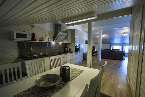 Knapplund Casa | Malangen Apartment
