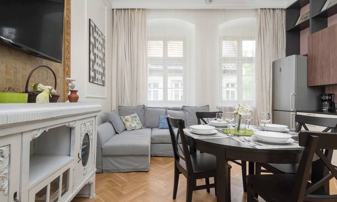 Stare Miasto Apartamento | Malarska 30 | Large Apartment | By Wrocław Market