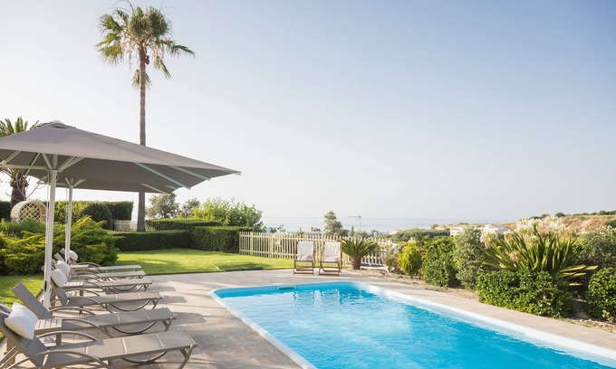 Asteri Villa | Villa Malena! A poca distancia de la playa y restaurantes, vacaciones sin automóviles.