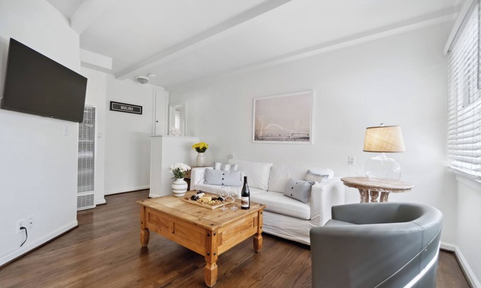 Eastern Malibu Condominio | Malibu, Carbon Beach - Suite One
