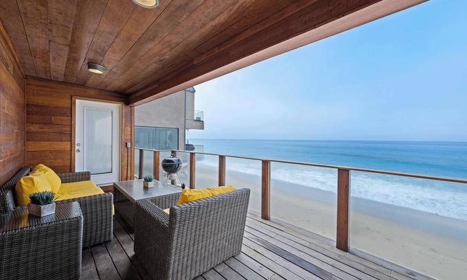 Malibu Casa | Malibu Coastal Haven