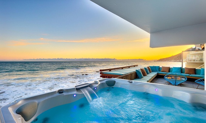 Eastern Malibu Casa | Malibu Modern Paradise, frente a la playa, impresionantes vistas al mar