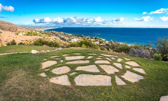 Western Malibu Casa | Malibu Ocean View Estate