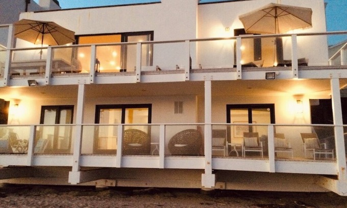 Los Angeles County Casa | Malibu Road Beachfront
