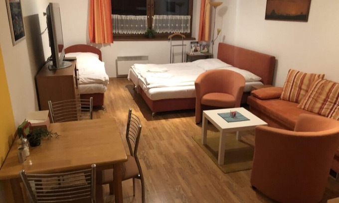 Ruzomberok Apartamento | Malinô Brdo 212Malinô Brdo 212Malinô Brdo 212Malinô Brdo 212
