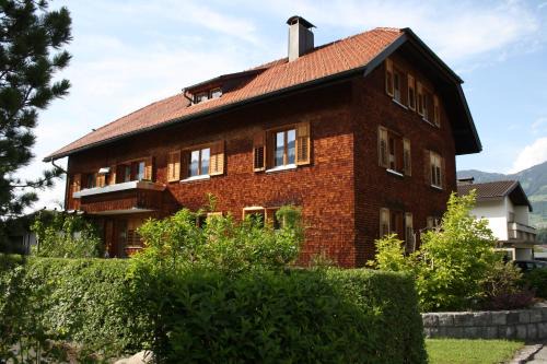 Nenzing Apartamento | mama käthe - Apartments