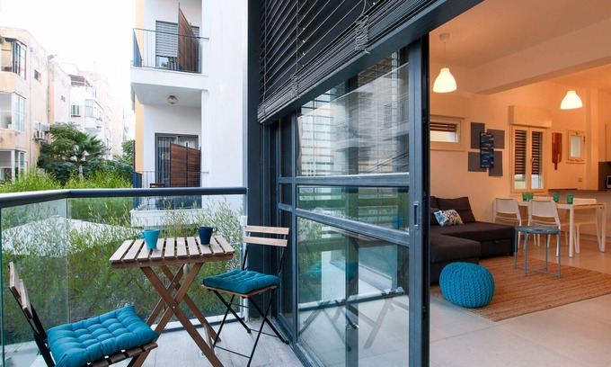 Tel Aviv City Center Apartamento | MAMAD Trendy Apt & Balcony on Sheinkin Street by FeelHome