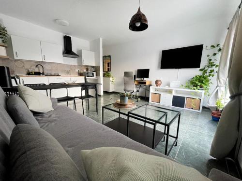 Caleta de Fuste Apartamento | Mamarosa Fuerteventura Base Perfecta 5min Aeropuerto & Teletrabajo