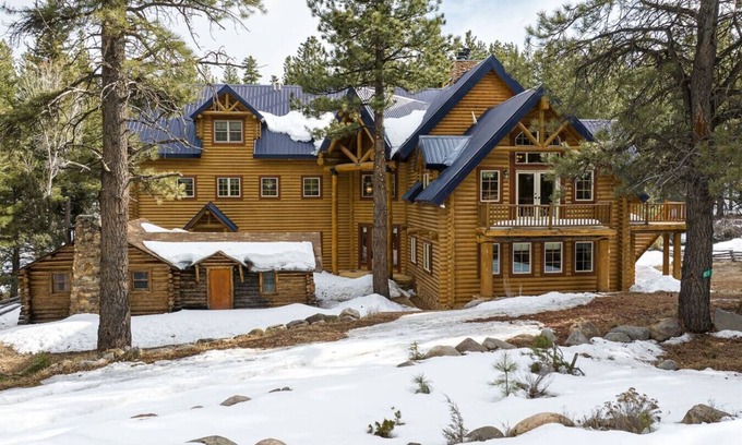 Mammoth Creek Cabina | Mammoth Creek Luxury Retreat near Zion and Bryce C