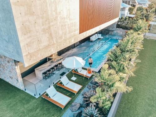 Kingscliff Casa | Mana Beach House - Award winning, Heated Pool, Gym