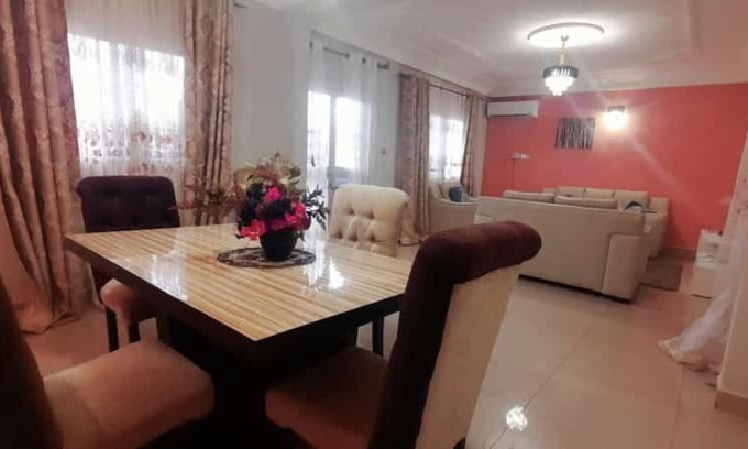 Yaounde Apartamento | Manager of guest house de luxe