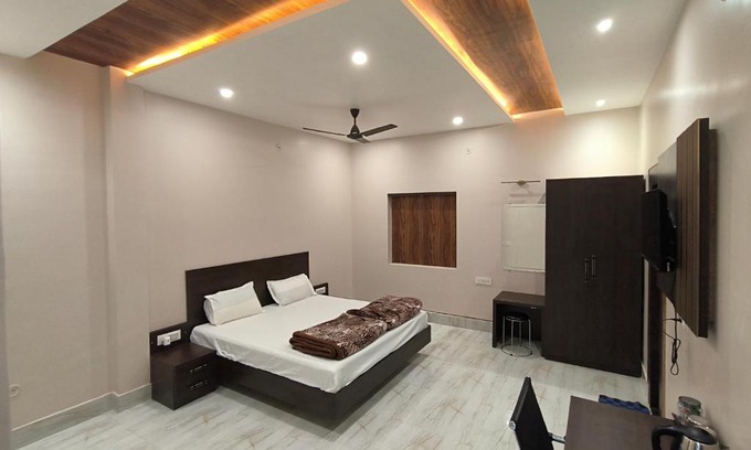 Varanasi Casa | Mandakini Homestay