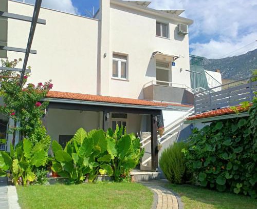 Gradac Apartamento | Mandalena