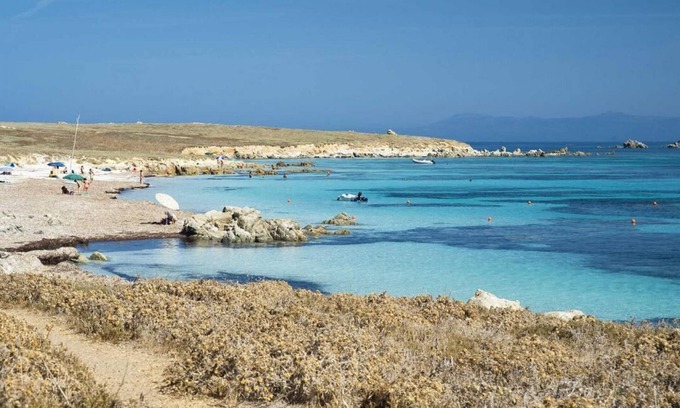 Capo Mannu Apartamento | Mandriola - Putzu Idu - Capom Mannu, apartment just 150 m from the sea.