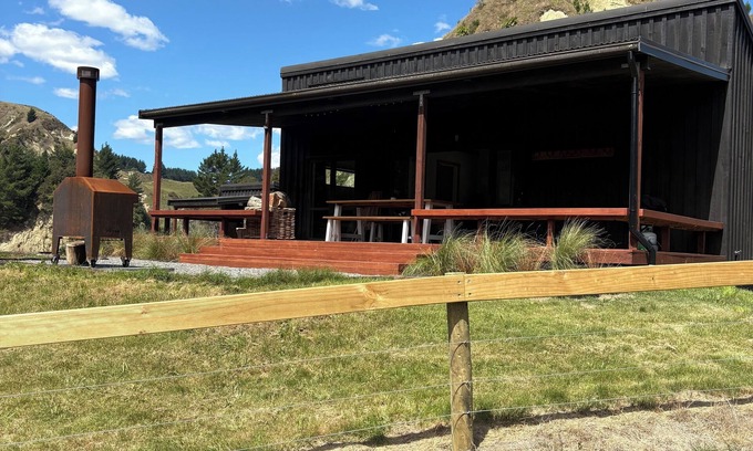 Waiwhare Cabina | Mangatutu Fishing Hut