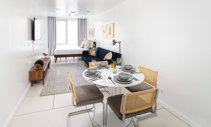 Midtown East Apartamento | Manhattan loft Studio located Midtown NYC! #303