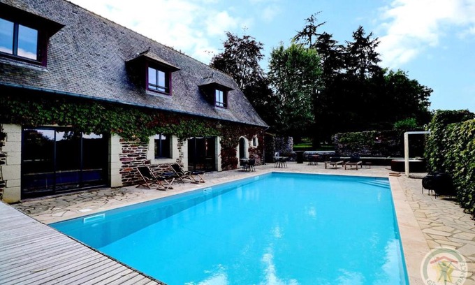 Bruz Cama Y Desayuno | Manoir de la droulinais