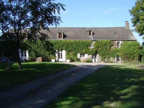 Sixt-sur-Aff Cama Y Desayuno | Manoir de Pommery