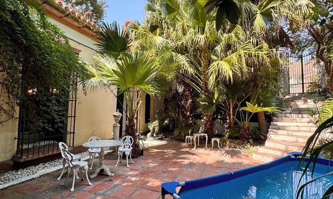 Almunecar Casa | Casa señorial con amplio jardin tropical, piscina y vistas espectaculares