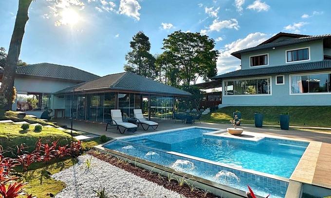 Venda Nova Do Imigrante Casa | Mansão Exclusiva em Pedra Azul!