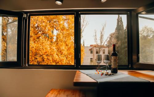 Chugureti Apartamento | Mansarda House