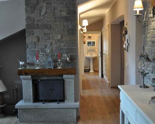 Fiumalbo Apartamento | mansarda Shabby Chic