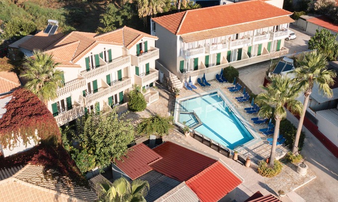 Agios Sostis Apartamento | Manthos Apts - Studio