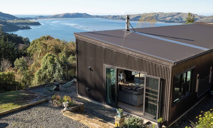 Careys Bay Casa | Manu Heights - Tranquil Luxury, Views & Privacy.