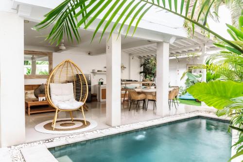 Legian Villa | Mara Villa Lux 3BR Pool, 2min to Seminyak Beach