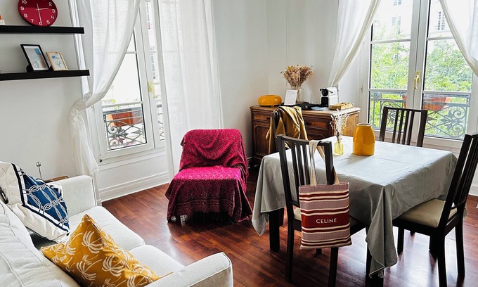 Saint-Gervais Apartamento | Marais super center charming flat of 2 rooms with view !