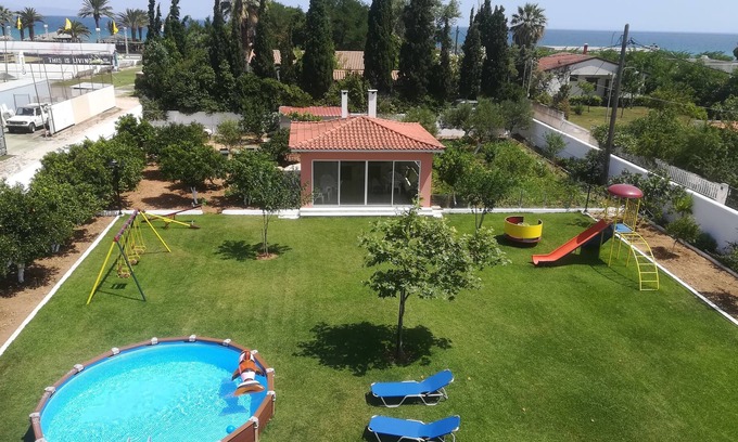Schinias Villa | Marathon Beachside Villa