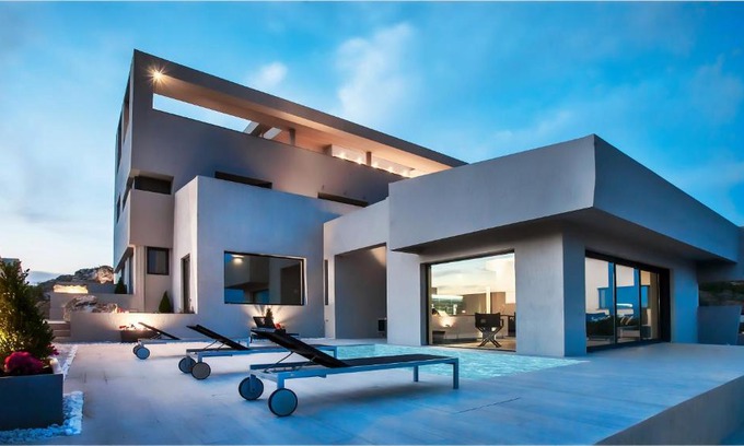 Marathon Villa | Marathon Blue