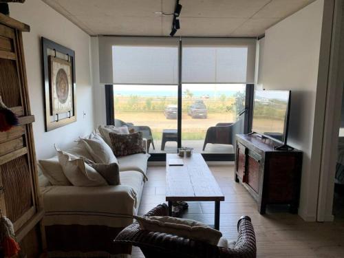 Punta del Este Apartamento | Maravilloso Departamento al Mar