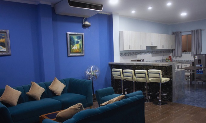 Piura Condominio | Maravilloso departamento de estreno en Piura con AC y Wi Fi- 2 dormitorios