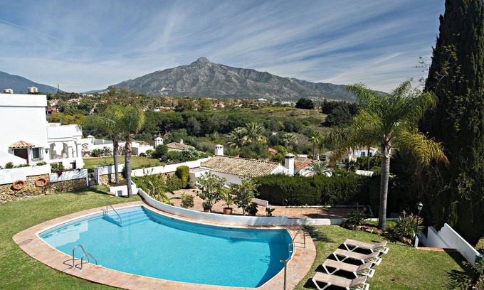Marbella Casa | Marbella Arena - a beautiful holiday rental townhouse on the doorstep of Puerto Banus