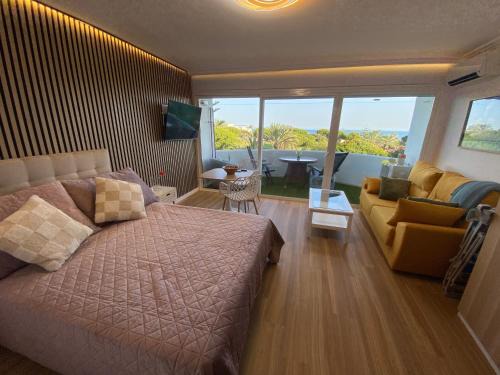 Urbanizacion Marbessa Apartamento | Marbella Beach View and Pool