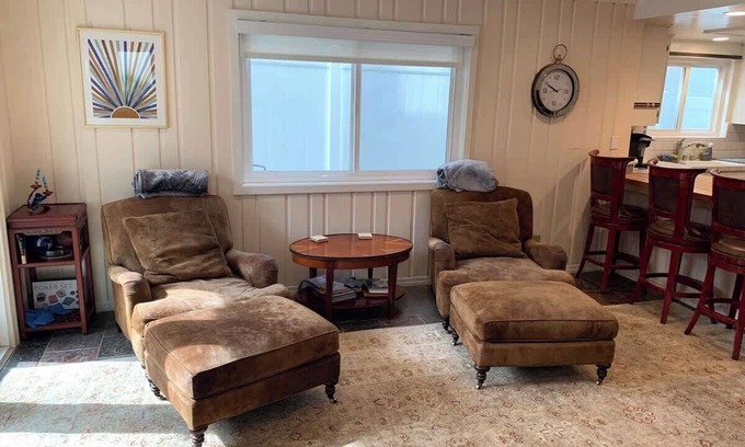 Old Towne Casa | @ Marbella Lane - 3BR Coastal Charm in Seal Beach