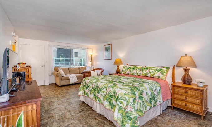 Diamond Head - Kapahulu - St. Louis Apartamento | @ Marbella Lane - Breezy Studio@Diamond Head Beach Hotel