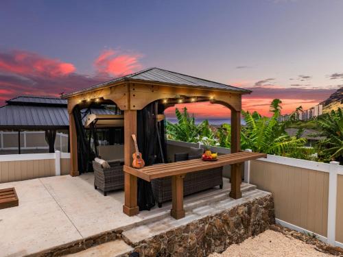 Makaha Valley Casa | @ Marbella Lane - Stunning Gem w/MT & Ocean Views