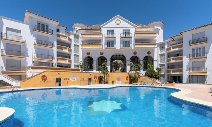 Nikki Beach Apartamento | Ático de lujo a 100m de la playa con una gran terraza privada y con vista al mar