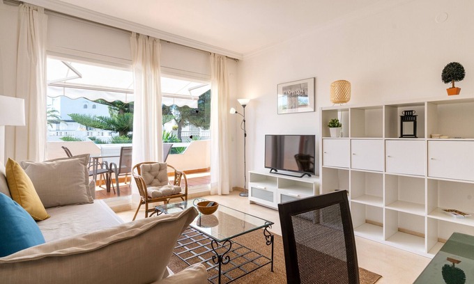 Nikki Beach Apartamento | Marbella Playa 2 - apartamento junto a la playa Elviria