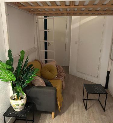 Quartier des Eaux-Claires Apartamento | Marbeuf - Lao Immo