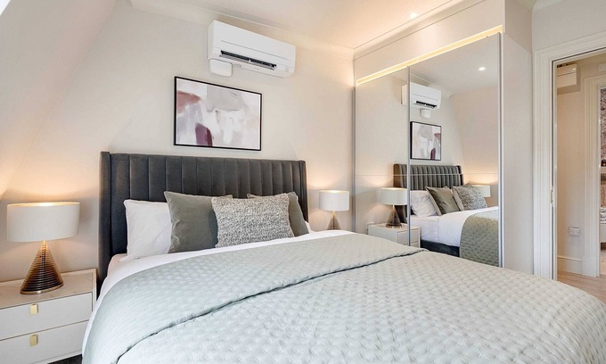 City of Westminster Apartamento | Marble Arch Suite 8-hosted by Sweetstay