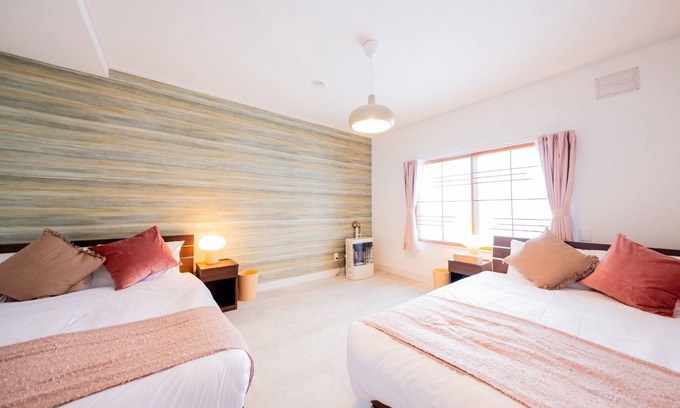 Furano Casa | March 2024 OPEN Furano ski resort 5 min Max 10 people Great view from windows Fully renovate / Furano Hokkaidō