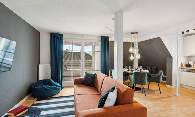 Verden Apartamento | Maremar - Maisonette at Holzmarkt - luxury boxspring - workplace - loggia
