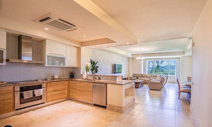 Dorado Pueblo Apartamento | Marevelous Views at Plantation Dorado Beach Resort