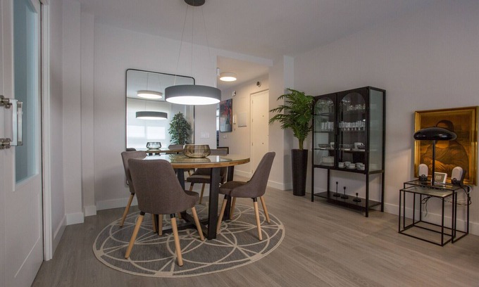 Explanada de la Estacion Apartamento | Maria Zambrano I Boutique Apartment